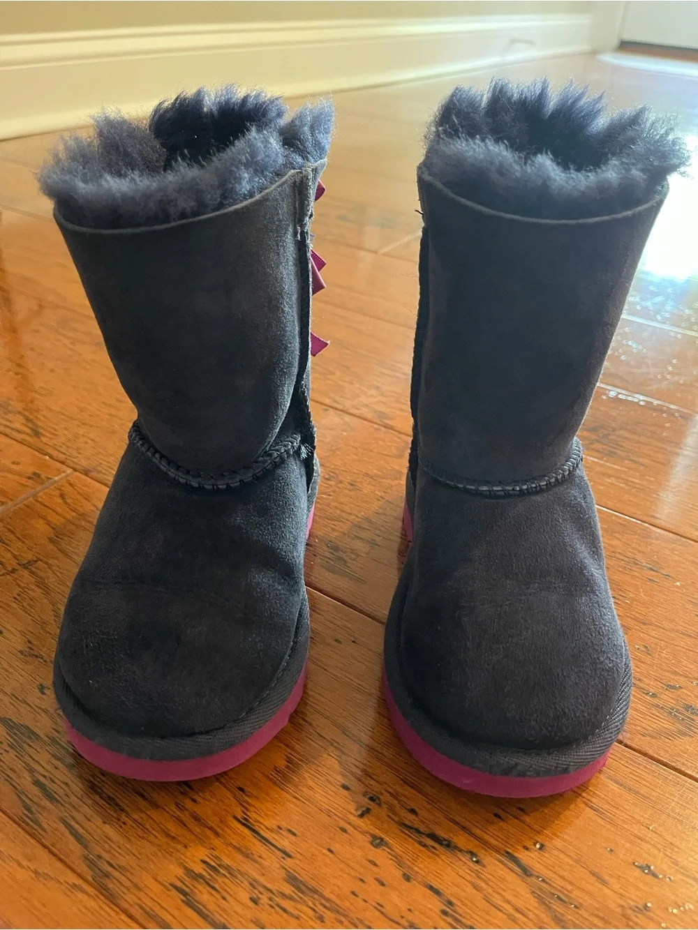 UGG Kids Toddler Bailey Bow Boot Navy Blue & Magenta Girls US. 7